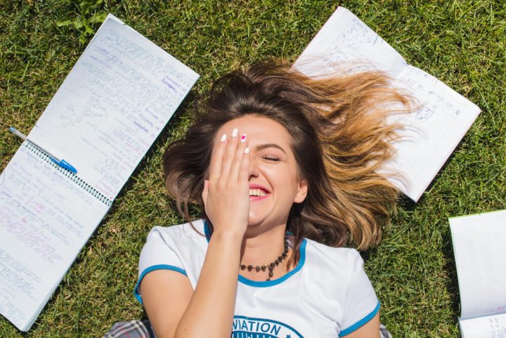 Consejos para estudiar en verano sin morir en el intento.